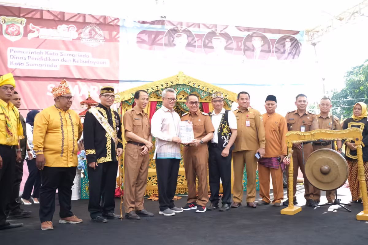Rumah Adat Budaya Daerah 2 1 Scaled